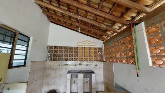 Fazenda / Sítio / Chácara com 3 Quartos à venda, 100m² no Chácara Marambaia, Caçapava