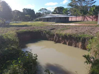 Fazenda / Sítio / Chácara com 3 Quartos para venda ou aluguel, 150m² no Barra do Pojuca (Monte Gordo), Camaçari
