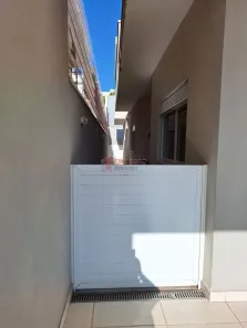 Casa de Condomínio com 3 Quartos à venda, 220m² no Santa Isabel, Louveira