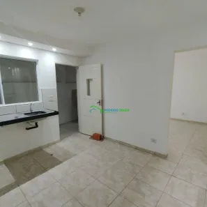 Casa com 2 Quartos para alugar, 55m² no Vila Dirce, Carapicuíba