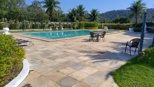 Hotel / Motel / Pousada com 4 Quartos à venda, 10000m² no Guaratiba, Rio de Janeiro