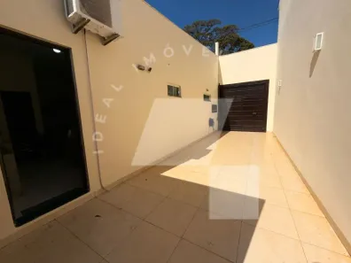 Casa com 2 Quartos para alugar, 130m² no Jardim Itaipu, Maringá