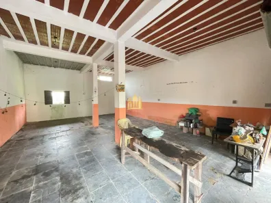 Loja / Salão / Ponto Comercial à venda, 360m² no Esmeraldas, Esmeraldas
