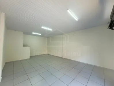 Loja / Salão / Ponto Comercial para alugar, 55m² no Chácara Braz Miraglia, Jaú