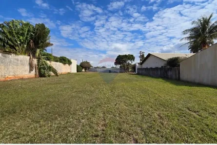 Terreno / Lote / Condomínio à venda, 620m² no , Cravinhos