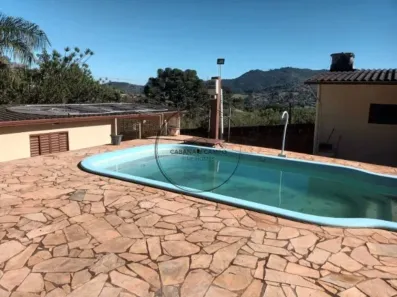 Fazenda / Sítio / Chácara com 3 Quartos à venda, 249m² no Chácaras Fernão Dias, Atibaia