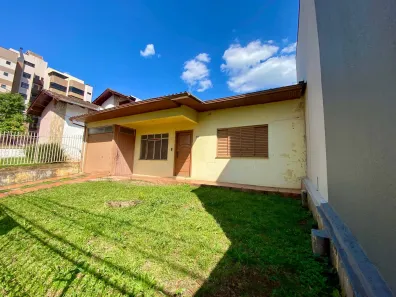 Casa com 3 Quartos para alugar, 150m² no Centro, Chapecó