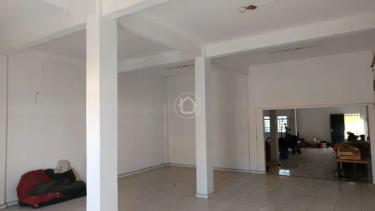 Conjunto Comercial / Sala com 5 Quartos à venda, 740m² no Vila Bandeirante, Campo Grande