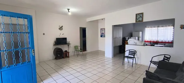 Fazenda / Sítio / Chácara com 3 Quartos à venda, 1232m² no Jardim Aguapeu, Itanhaém