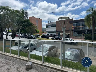 Loja / Salão / Ponto Comercial para venda ou aluguel, 361m² no Tamboré, Santana de Parnaíba