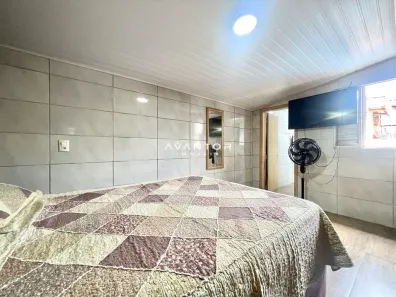Casa com 3 Quartos à venda, 75m² no Tancredo Neves, Santa Maria