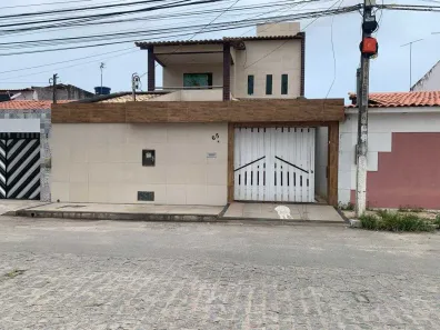 Casa com 4 Quartos à venda, 200m² no Aeroporto, Aracaju