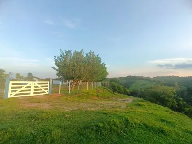 Fazenda / Sítio / Chácara com 5 Quartos à venda, 64000m² no Ajuda, Guararema