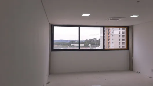 Conjunto Comercial / Sala para venda ou aluguel, 92m² no Itu Novo Centro, Itu