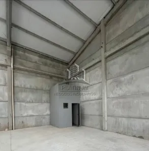 Galpão / Depósito / Armazém para alugar, 420m² no Várzea do Ranchinho, Camboriú
