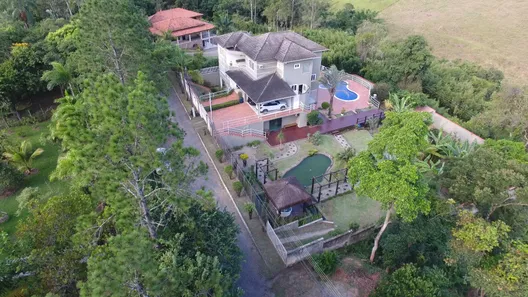 Casa de Condomínio com 5 Quartos à venda, 612m² no Casa da Lua, Resende