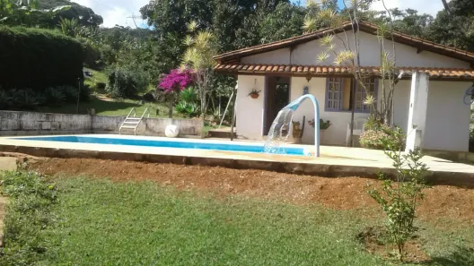 Casa de Condomínio com 3 Quartos à venda, 150m² no , Caeté