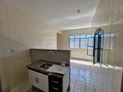 Kitnet com 1 Quarto para alugar, 40m² no Galo Branco, São Gonçalo