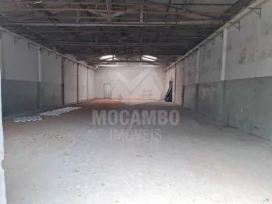 Loja / Salão / Ponto Comercial para alugar, 273m² no Jardim de Lucca, Itatiba