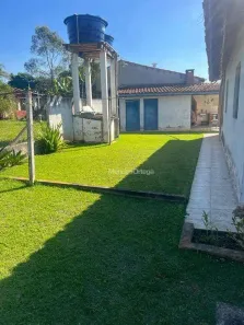 Fazenda / Sítio / Chácara com 2 Quartos à venda, 180m² no Campo do Meio, Araçoiaba da Serra