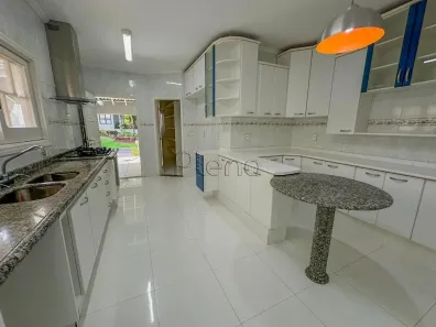 Casa de Condomínio com 4 Quartos à venda, 350m² no , Louveira