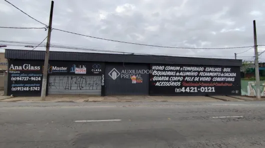 Galpão / Depósito / Armazém à venda, 3700m² no Campestre, Santo André