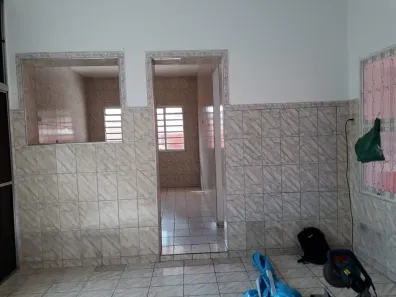 Sobrado com 3 Quartos à venda, 160m² no Parque Aeroporto, Taubaté