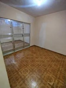 Casa com 2 Quartos para alugar, 110m² no BNH, Mesquita