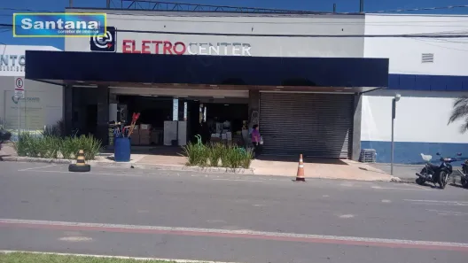 Galpão / Depósito / Armazém à venda, 300m² no Estância Itaguaí, Caldas Novas