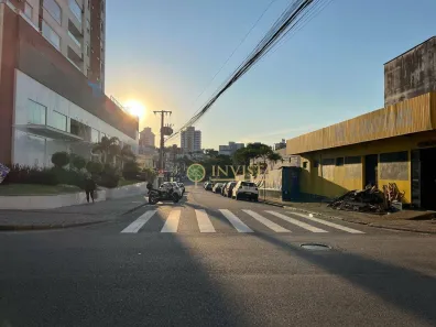 Loja / Salão / Ponto Comercial à venda, 225m² no Capoeiras, Florianópolis