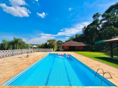Fazenda / Sítio / Chácara com 4 Quartos para venda ou aluguel, 500m² no Vale dos Pinheiros, Atibaia