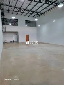 Galpão / Depósito / Armazém à venda, 330m² no Grand Ville, Uberlândia