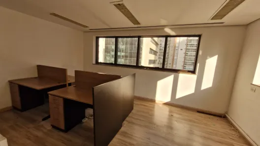 Conjunto Comercial / Sala para alugar, 72m² no Vila Olímpia, São Paulo