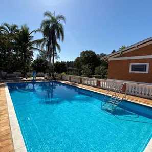 Fazenda / Sítio / Chácara com 4 Quartos à venda, 522m² no Jardim Porangaba, Águas de São Pedro