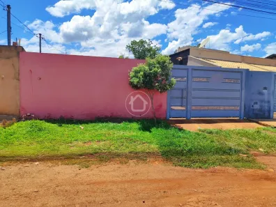 Casa com 2 Quartos à venda, 70m² no Jardim Antáres, Campo Grande