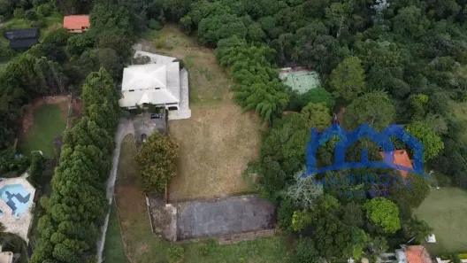 Fazenda / Sítio / Chácara com 5 Quartos à venda, 1700m² no , Mairinque