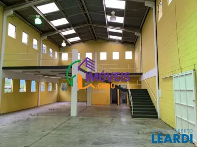 Casa Comercial à venda, 505m² no Jardim São Marcos, Itapevi