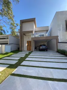 Casa de Condomínio com 3 Quartos para venda ou aluguel, 390m² no Vila Irene, São Roque