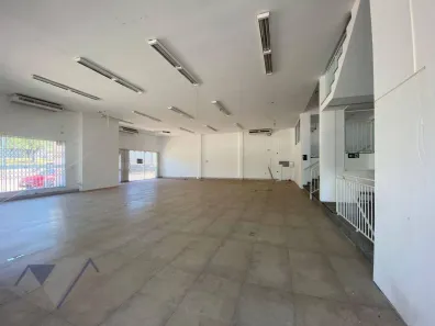 Prédio Inteiro à venda, 797m² no Centro, Cascavel