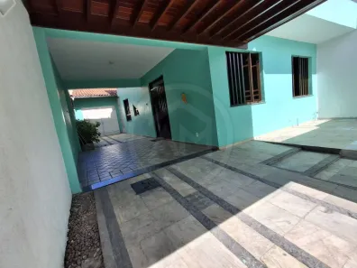 Casa com 4 Quartos à venda, 174m² no Luzia, Aracaju
