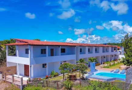 Hotel / Motel / Pousada com 16 Quartos à venda, 700m² no , Baía Formosa