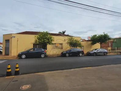 Loja / Salão / Ponto Comercial à venda, 651m² no Centro, Sertãozinho