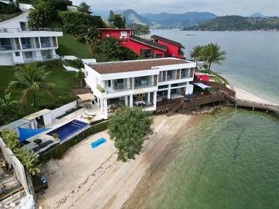 Casa de Condomínio com 10 Quartos para venda ou aluguel, 1720m² no Centro, Angra dos Reis