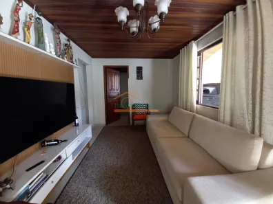 Casa com 3 Quartos à venda, 270m² no Loteamento Montparnasse, Almirante Tamandaré