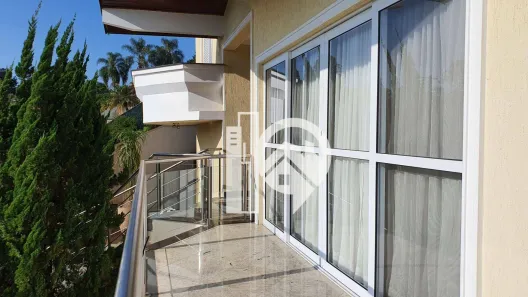 Casa de Condomínio com 5 Quartos à venda, 371m² no Arujá Country Club, Itaquaquecetuba