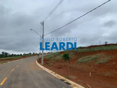 Terreno / Lote / Condomínio à venda, 306m² no Centro, Arujá