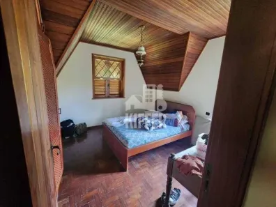 Casa de Condomínio com 4 Quartos à venda, 270m² no Parque do Imbui, Teresópolis
