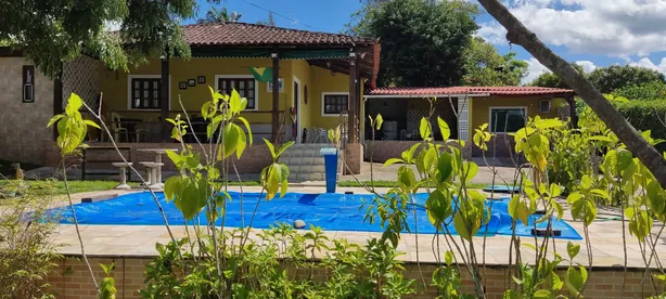 Casa com 3 Quartos para alugar, 160m² no , Paudalho