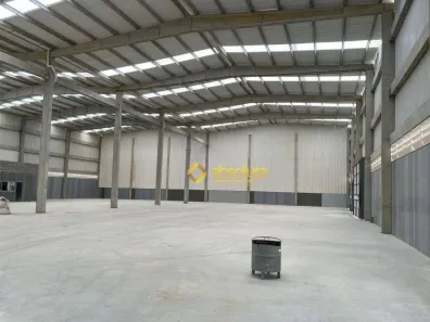 Galpão / Depósito / Armazém para alugar, 2400m² no Escada, Escada