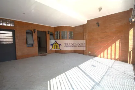 Sobrado com 3 Quartos para alugar, 200m² no Vila Brasílio Machado, São Paulo